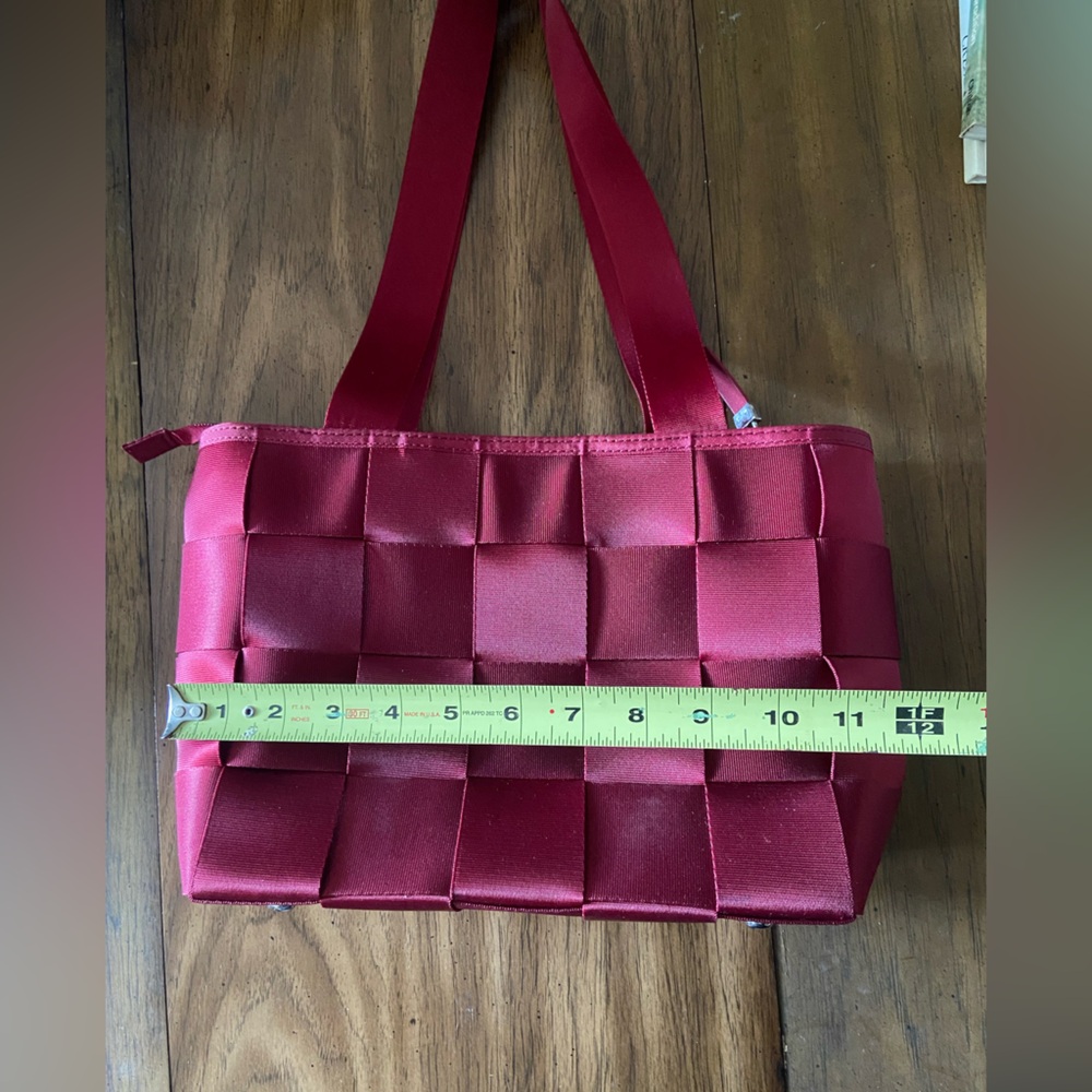 Comley seatbelt purse red - Picture 8 of 8